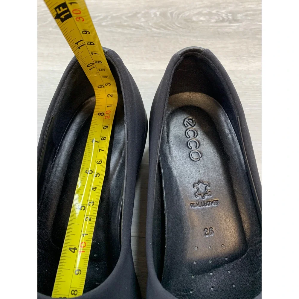 Ecco‎ Women's Black Fabric Wedge Pumps Real Leather 5.5 Insole Slip On Shoes
